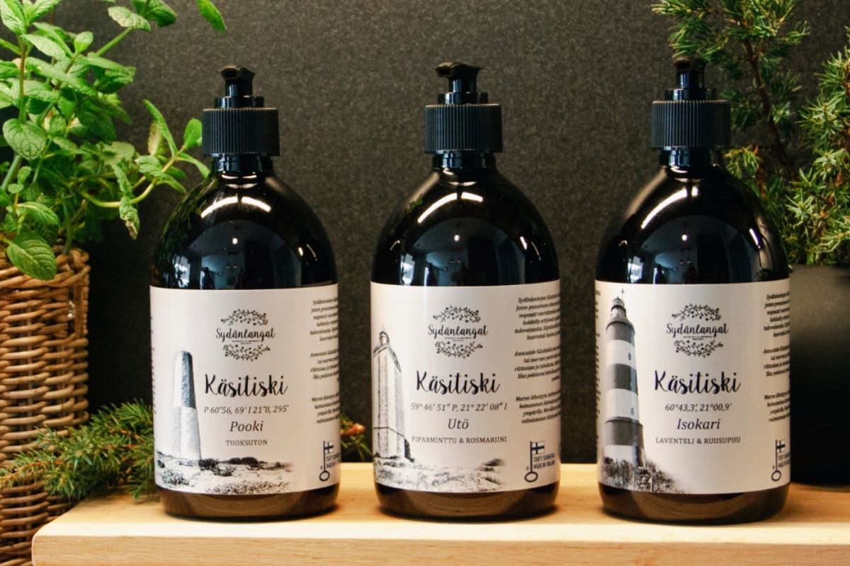 Merelliset käsitiskiaineet – puhtautta ja raikkaita tuoksuja kotiin